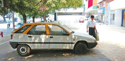 如何保留汽车报废后的车牌?